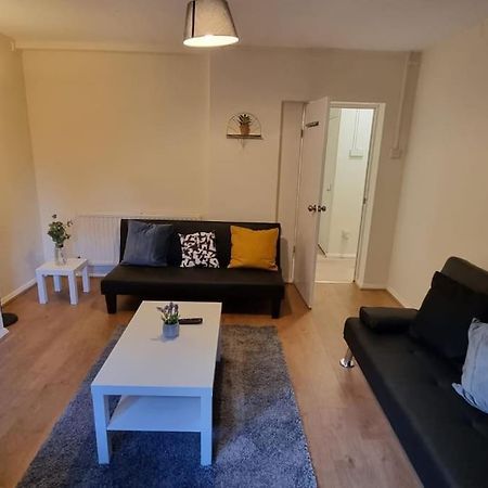 2 Bedroom Apartment In Kennington London Londres Exterior foto