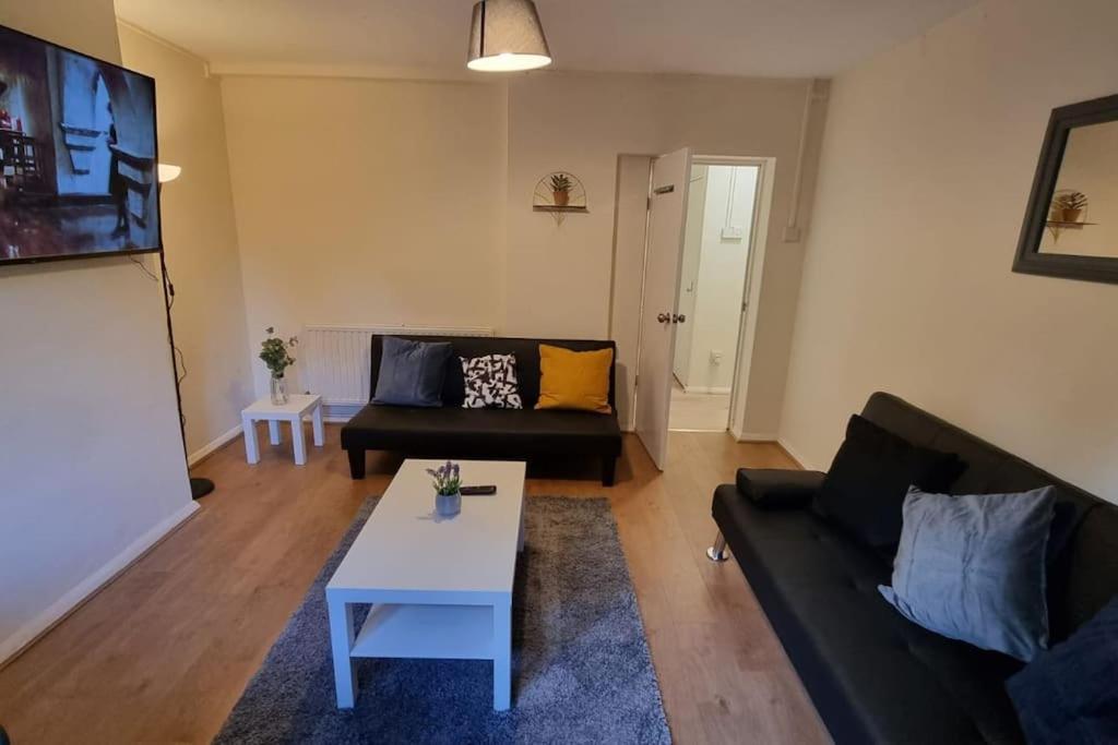 2 Bedroom Apartment In Kennington London Londres Exterior foto